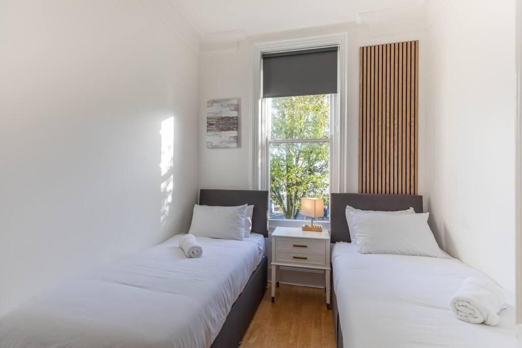 Victorian Flat Close To Station With Large Garden Apartman Brighton Kültér fotó