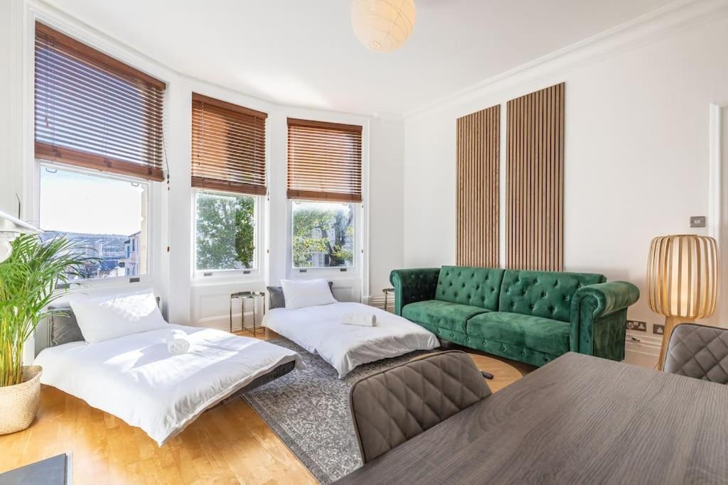 Victorian Flat Close To Station With Large Garden Apartman Brighton Kültér fotó